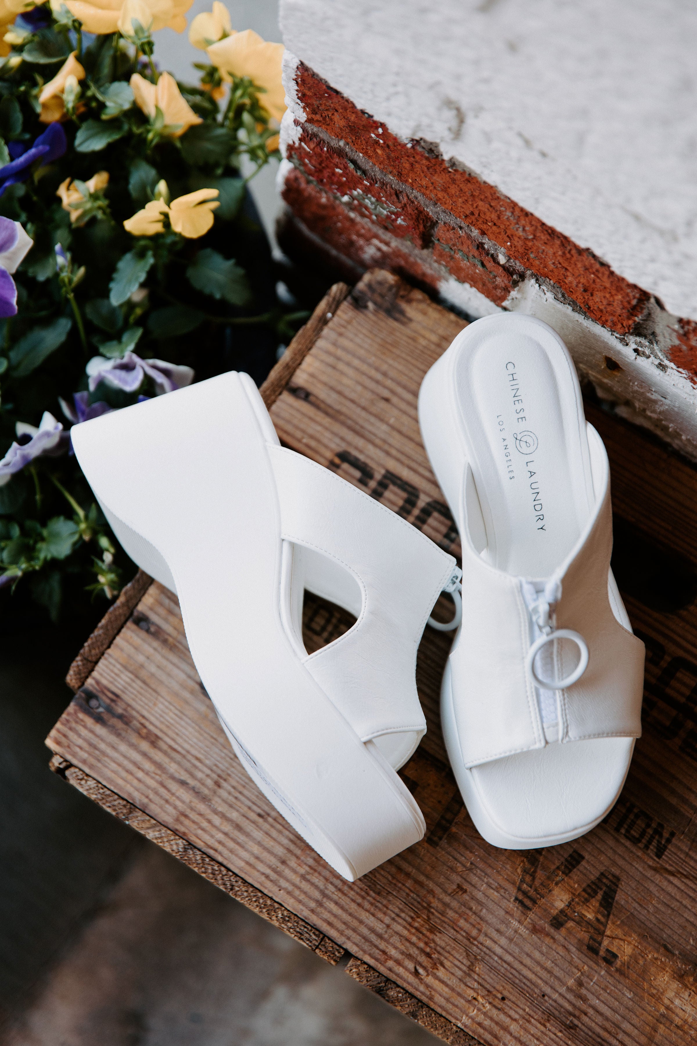 White Taysha Platform Chinese Laundry